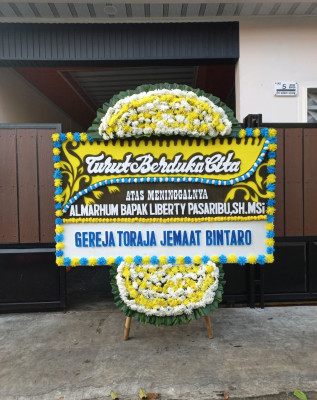 Papan Bunga Duka di Baharu