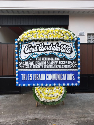 Papan Bunga Duka di Baharu
